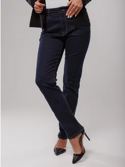 Джинсы Levis 724 High Rise Straight Джинсы Levis 724 High Rise Straight