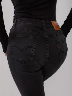 Джинсы Levis 724 High Rise Straight Джинсы Levis 724 High Rise Straight