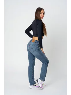Джинсы Levis 724 High Rise Straight Джинсы Levis 724 High Rise Straight